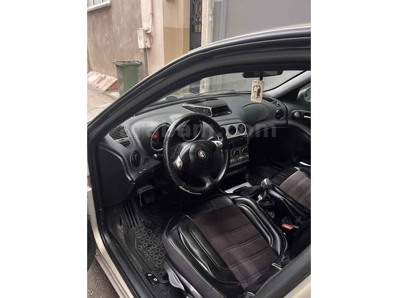 Sahibinden Alfa Romeo 156 1.6 TS 2004 Model 