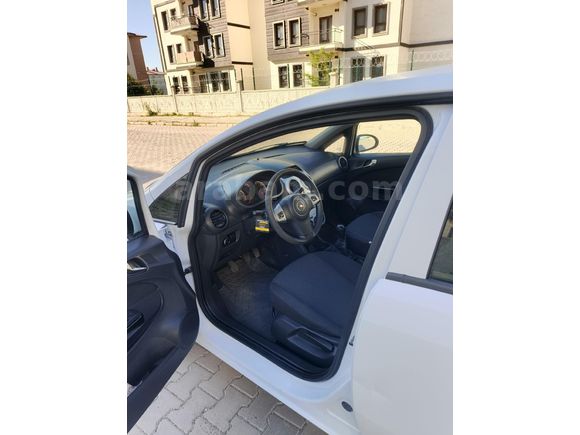 Sahibinden Opel Corsa 1.3 CDTI Essentia 2013 Model