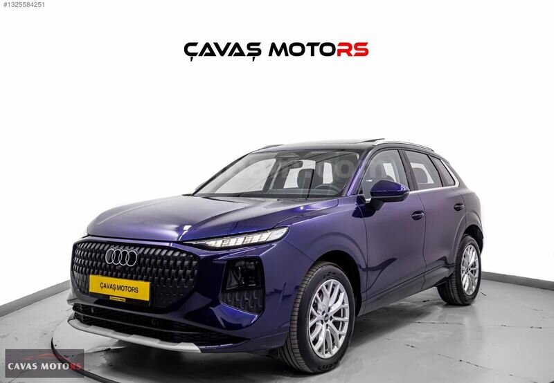 2025 AUDİ Q3 1.5 TFSI C.TAVAN+G.GÖRÜŞ Y.KASA+BOYASIZ+7200'DE 2