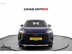 2025 AUDİ Q3 1.5 TFSI C.TAVAN+G.GÖRÜŞ Y.KASA+BOYASIZ+7200'DE