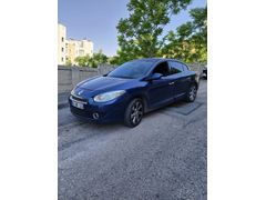 Sahibinden Renault Fluence 1.6 Privilege 2011 Model  194.000 km Mavi