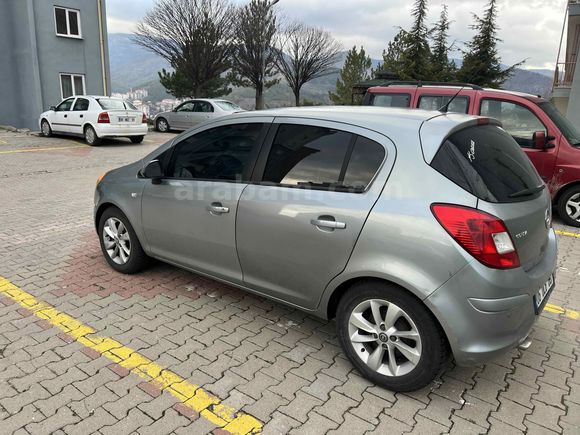 Sahibinden Opel Corsa 1.4 Twinport Active 2014 Model Ankara