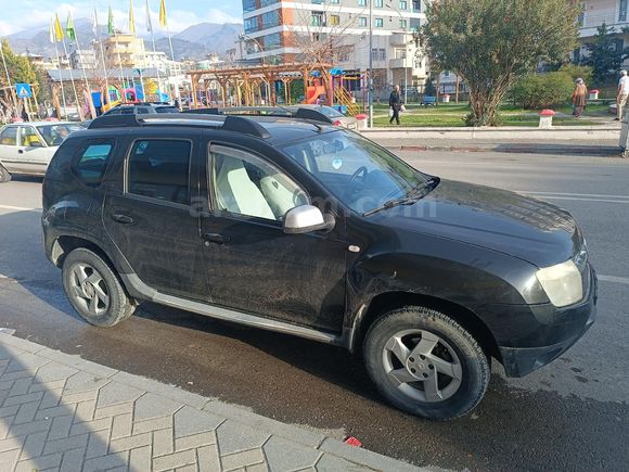 Sahibinden Dacia Duster 1.5 dCi Laureate 2011 Model