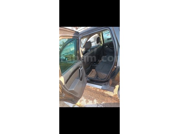 Sahibinden Dacia Duster 1.5 dCi Laureate 2011 Model