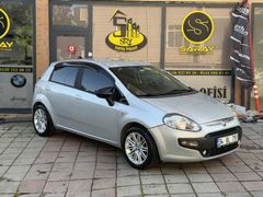 SARAT OTOMOTIV'DEN 207 KM'DE DOLULAR DOLUSU PUNTO