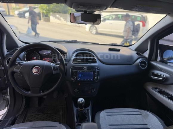 SARAT OTOMOTIV'DEN 207 KM'DE DOLULAR DOLUSU PUNTO