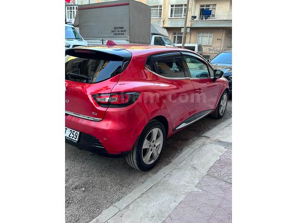 Sahibinden Renault Clio 0.9 TCe Icon 2013 Model 