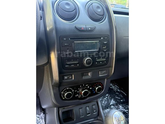 BULUT OTOMOTİVDEN 2015 MODEL DİZEL DEĞİŞENSİZ 4*2 DACİA DUSTER