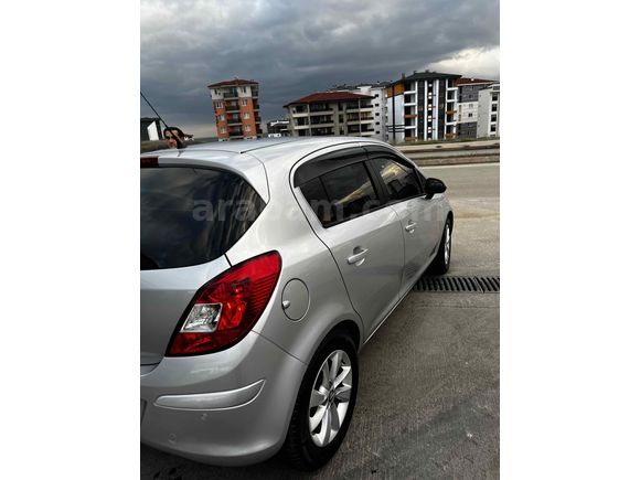 Sahibinden Opel Corsa 1.2 2014 Model 