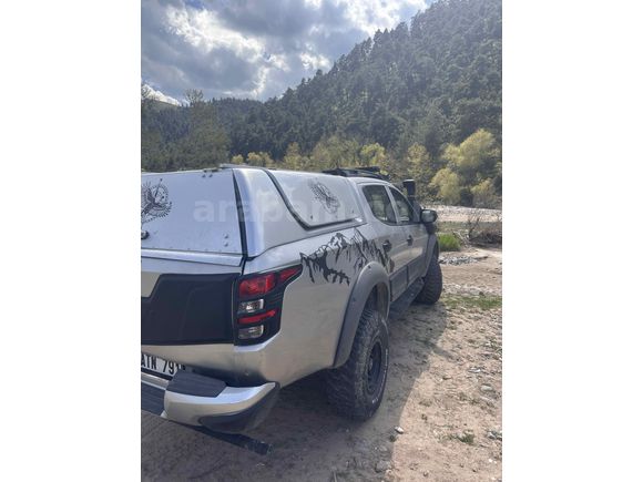 Sahibinden Mitsubishi L 200 4x4 Storm 2016 Model 