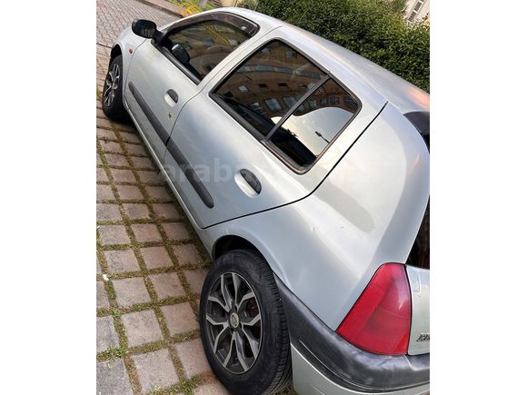 Sahibinden Renault Clio 1.4 RTA 2001 Model 