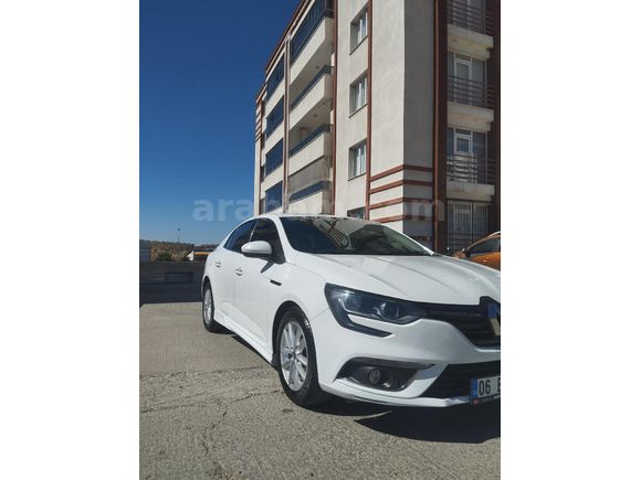 Sahibinden Renault Megane 1.5 dCi Touch 2018 Model