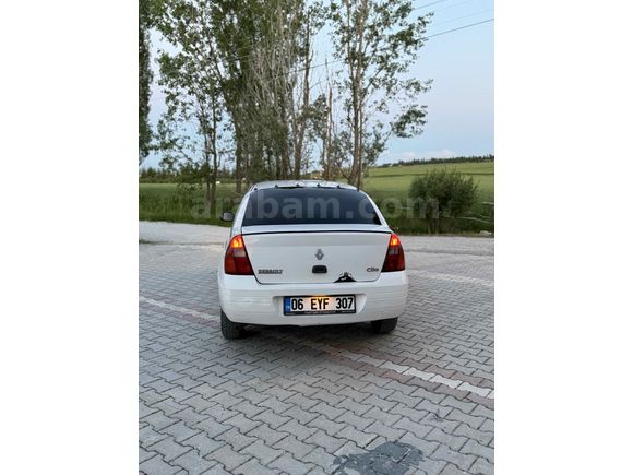 Sahibinden Renault Clio 1.4 2000 Model 