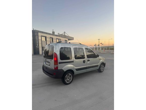 Galeriden Renault Kangoo Multix 1.5 dCi Authentique 2004 Model Amasya