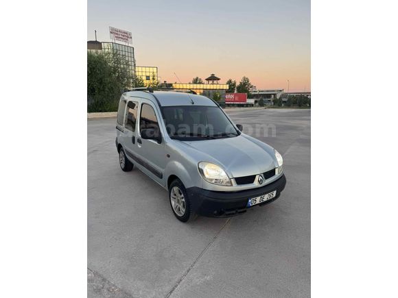 Galeriden Renault Kangoo Multix 1.5 dCi Authentique 2004 Model Amasya