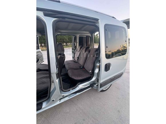 Galeriden Renault Kangoo Multix 1.5 dCi Authentique 2004 Model Amasya