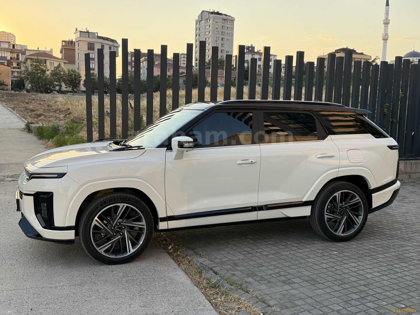 Galeriden KGM SsangYong Actyon 1.5 T-GDI 2025 Model İstanbul 6.001 km Beyaz 3
