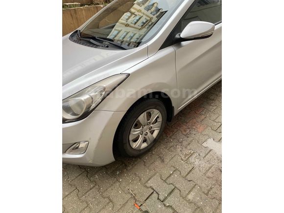 Sahibinden Hyundai Elantra 1.6 D-CVVT Mode 2011 Model 