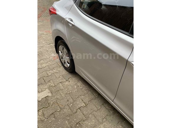 Sahibinden Hyundai Elantra 1.6 D-CVVT Mode 2011 Model 