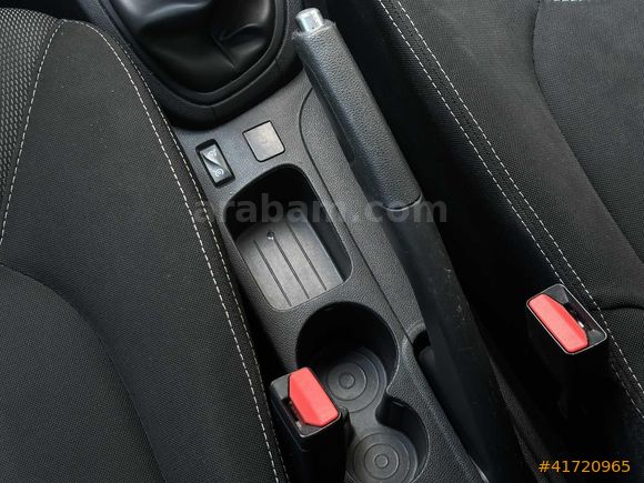 ENES MOTORS / 2019 ÇKŞLI RENAULT CLİO 1.5 DCİ JOY 115.500KM