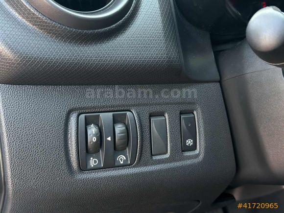 ENES MOTORS / 2019 ÇKŞLI RENAULT CLİO 1.5 DCİ JOY 115.500KM