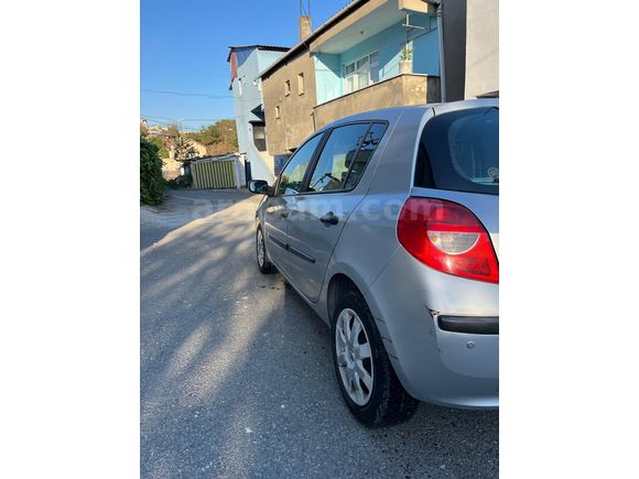 Sahibinden Renault Clio 1.6 Dynamique 2007 Model