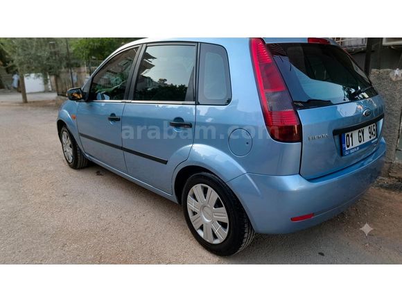 Sahibinden Ford Fiesta 1.4 Comfort 2005 Model  227.500 km Mavi