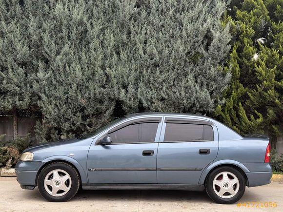 GERÇEK OTO'DAN 1999 MODEL ASTRA 1.6 OTOMATİK KLİMALI