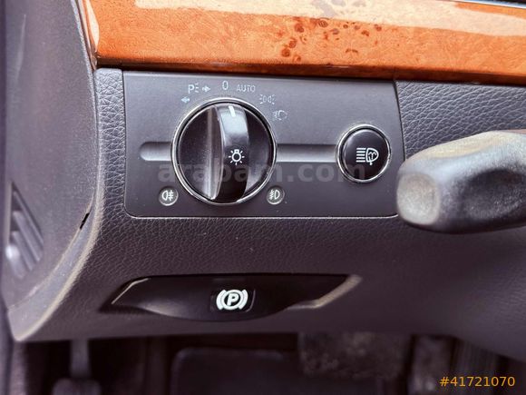 GERÇEK OTO'DAN 2003 MERCEDES E320 AVANTGARDE
