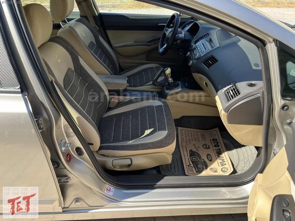 HONDA CİVİC 1.6 BENZİNLİ MANUEL