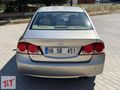 HONDA CİVİC 1.6 BENZİNLİ MANUEL