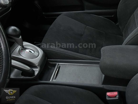 GÜVEN 'den Sadece 106 Bin km'de Makjaylı Premium Otomatik