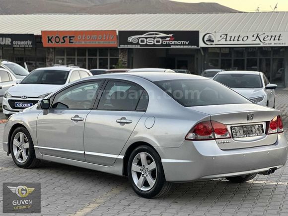 GÜVEN 'den Sadece 106 Bin km'de Makjaylı Premium Otomatik