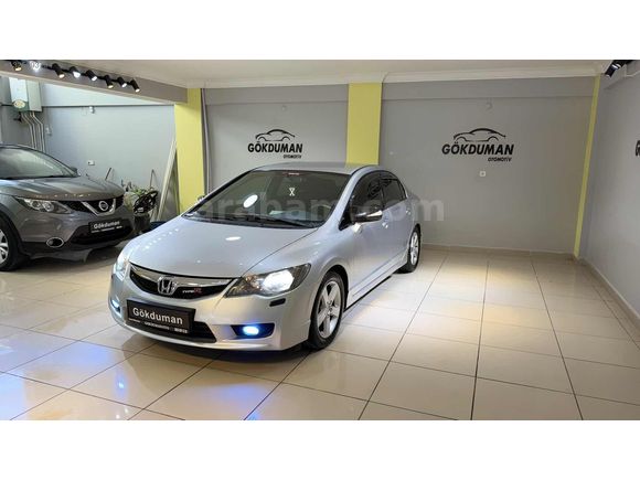 **ORJİNAL KM-HASAR KAYITSIZ-FULL BAKIMLI-KUSURSUZ HONDA**