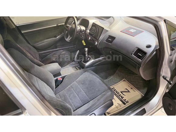 **ORJİNAL KM-HASAR KAYITSIZ-FULL BAKIMLI-KUSURSUZ HONDA**