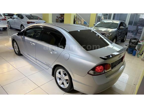 **ORJİNAL KM-HASAR KAYITSIZ-FULL BAKIMLI-KUSURSUZ HONDA**