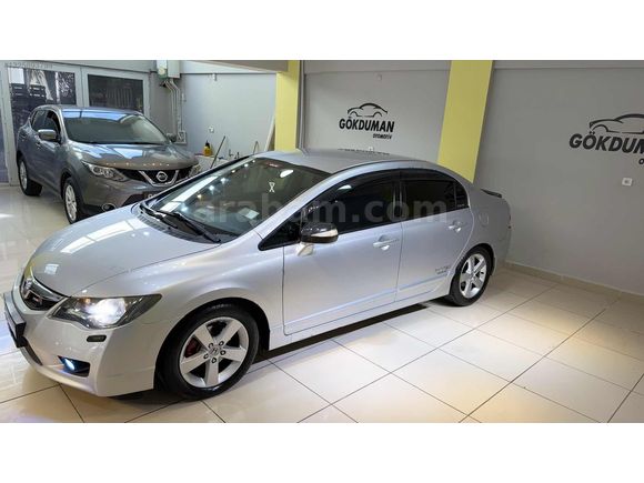 **ORJİNAL KM-HASAR KAYITSIZ-FULL BAKIMLI-KUSURSUZ HONDA**