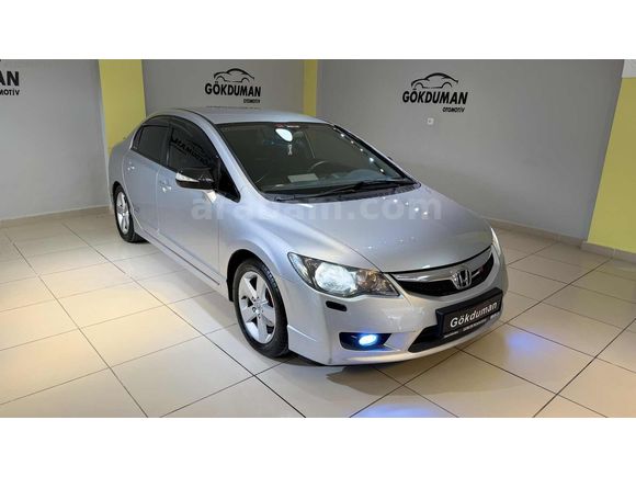 **ORJİNAL KM-HASAR KAYITSIZ-FULL BAKIMLI-KUSURSUZ HONDA**