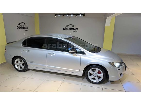 **ORJİNAL KM-HASAR KAYITSIZ-FULL BAKIMLI-KUSURSUZ HONDA**