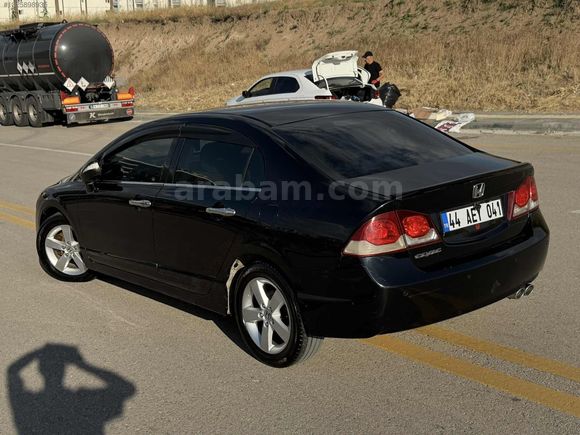 2011 MODEL HONDA CİVİC VSA'LI SADECE 199BİNDE OTOMATİK PREMİUM