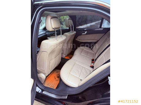 GERÇEK OTO'DAN 2011 MERCEDES-BENZ E250 CDI AVANGARDE