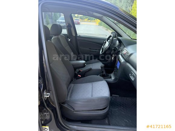 GERÇEK OTO'DAN 2009 SKODA OCTAVİA 1.6 TOUR
