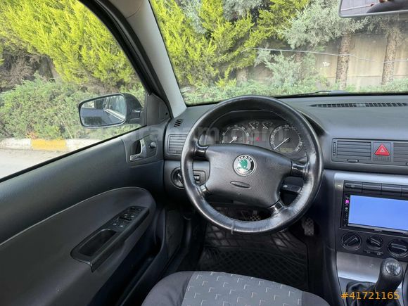 GERÇEK OTO'DAN 2009 SKODA OCTAVİA 1.6 TOUR