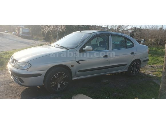 Sahibinden Renault Megane 1.4 RTA 2001 Model 