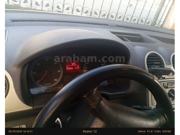 Sahibinden TERTEMİZ Volkswagen Caddy 1.9 TDI 2004 Model 