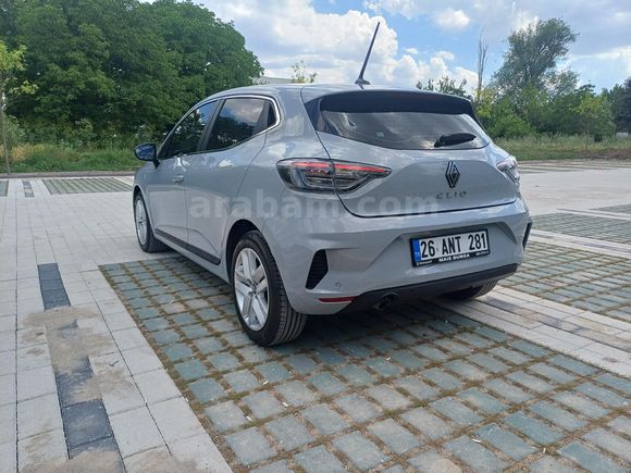 Hatasız,çiziksiz,yeni gibi 2025 Kasım da trafiğe çıkmıştır..