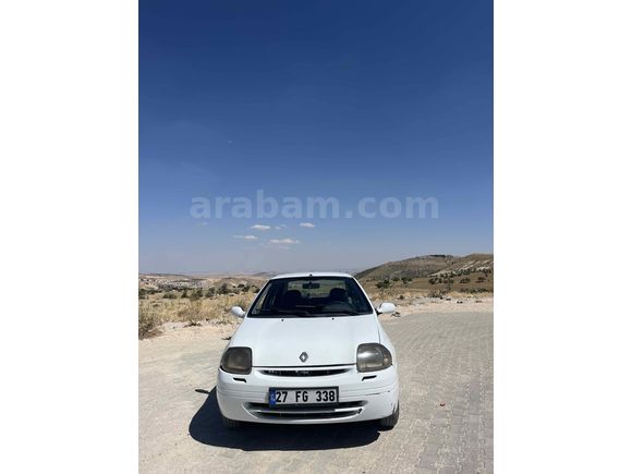 Sahibinden Renault Clio 1.4 2000 Model  156.000 km Beyaz