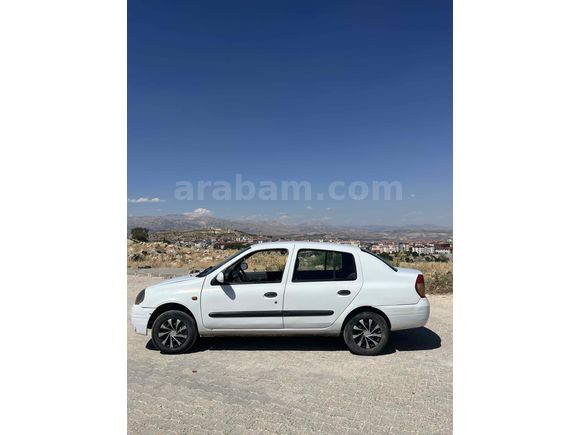 Sahibinden Renault Clio 1.4 2000 Model  156.000 km Beyaz