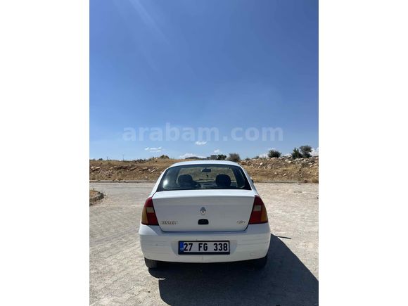 Sahibinden Renault Clio 1.4 2000 Model  156.000 km Beyaz