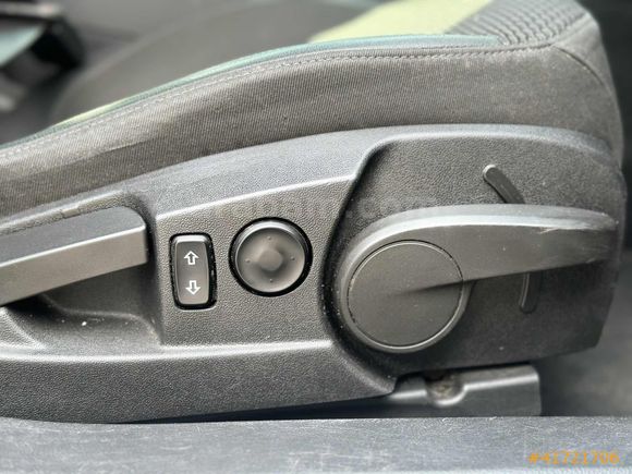 BAKIMLI MASRAFSIZ SUNROOFLU EN DOLU OPEL İNSİGNA